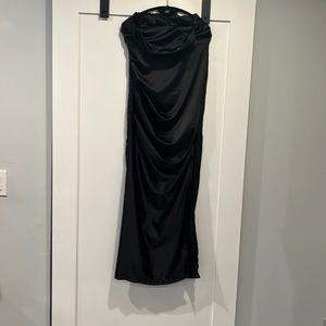 Strapless dress